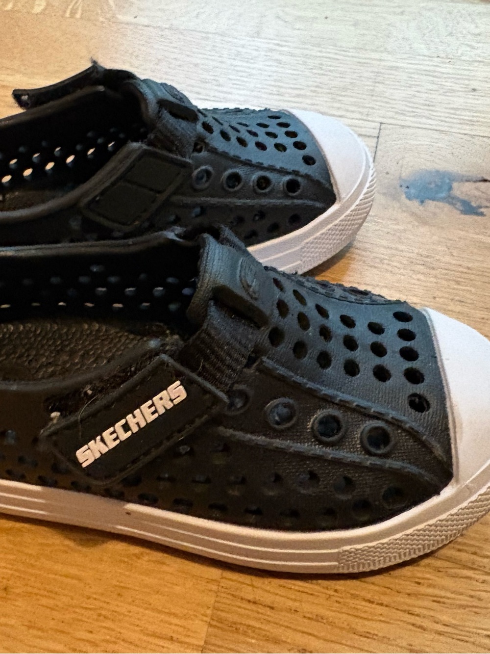 Skechers Foamies Guzman Sandals (Toddler 5)